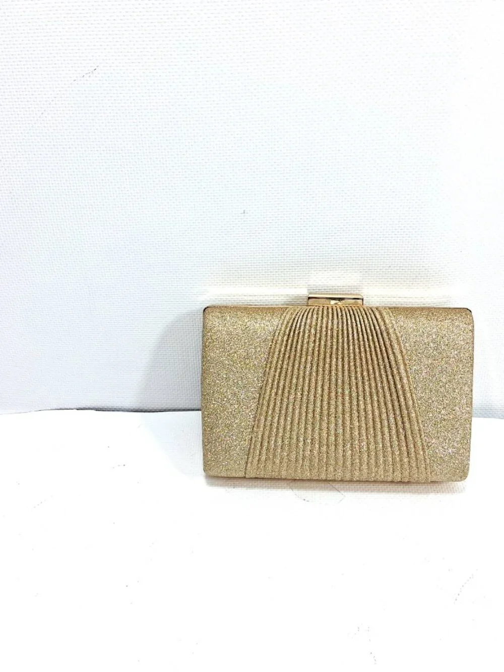 Sparkly Gold Evening Clutch with Chain Shoulder Strap Kiss Lock Top Closure NEW